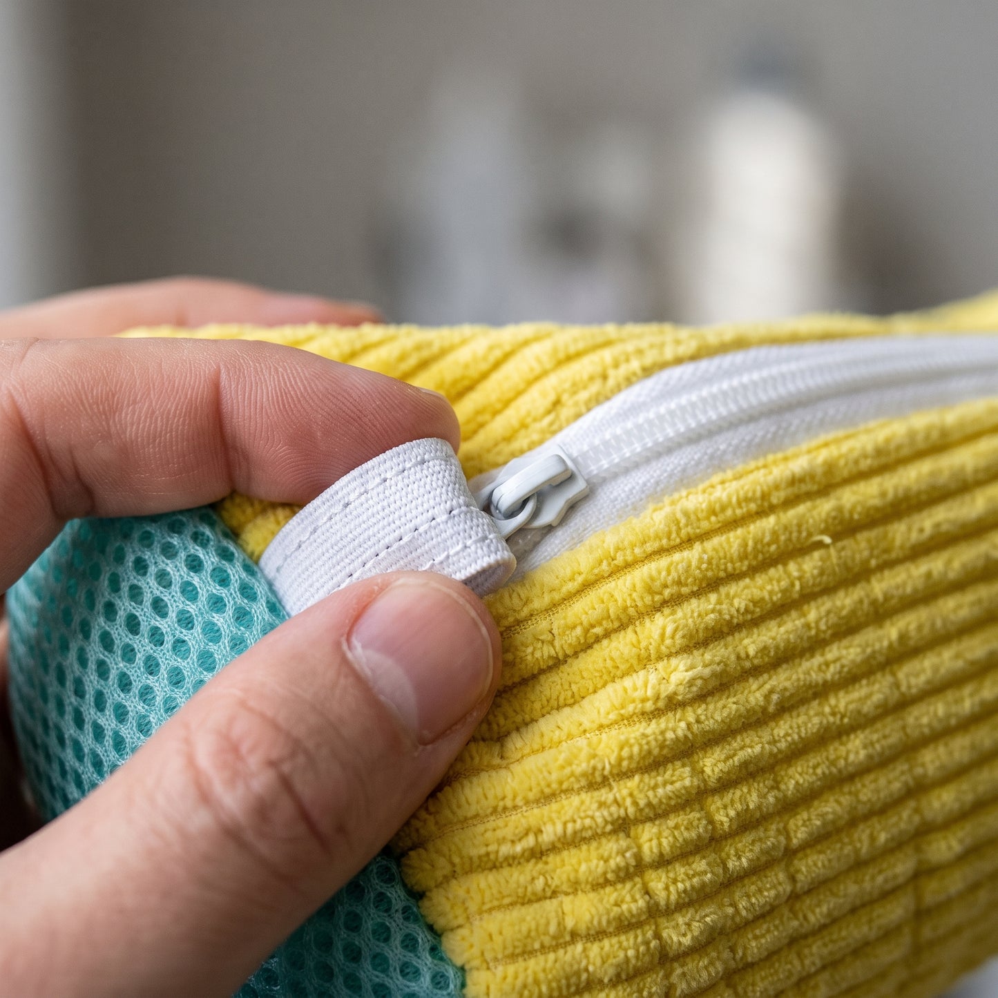 CleanSole ™ – שקית כביסה ויבוש לנעליים